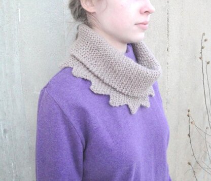 Reverie Cowl