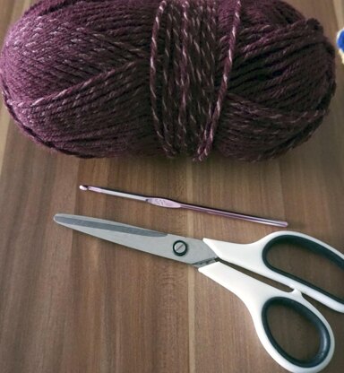 Crochet Pattern: Dog Scarf -Easy Pompom Fix