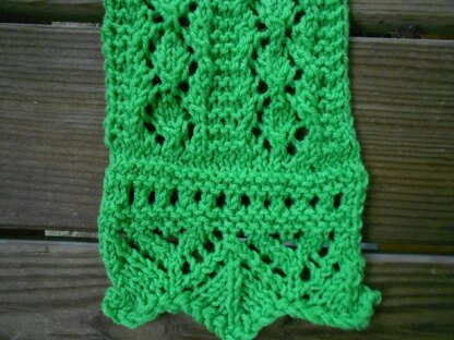 Spring Moss Lace Scarf