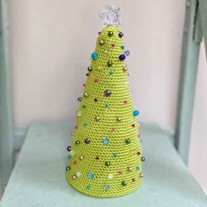 Beaded Amigurumi Christmas Tree