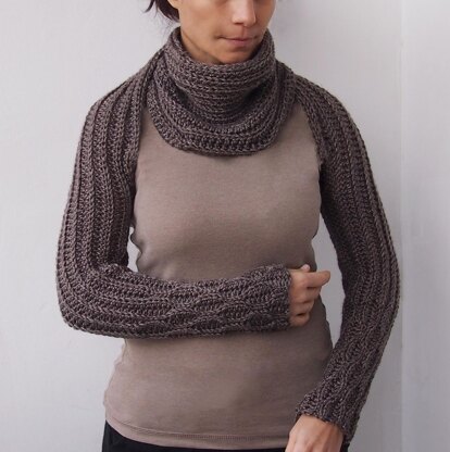 Knit look sleeve scarf