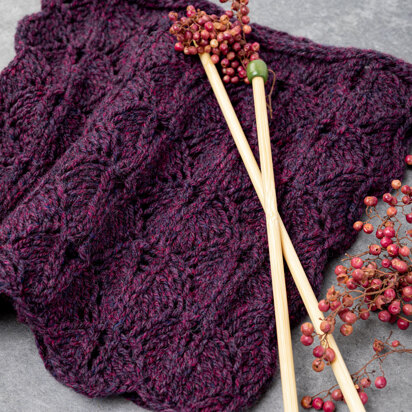 Yarn Vibes Aileen Lace Leaf Cowl PDF