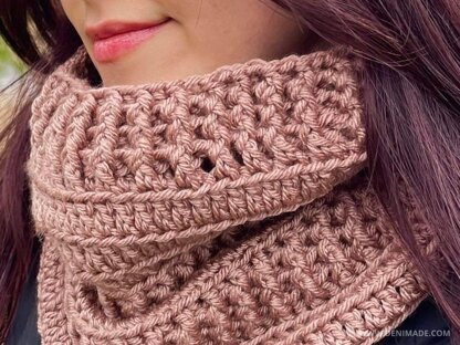 Brooklyn Cowl