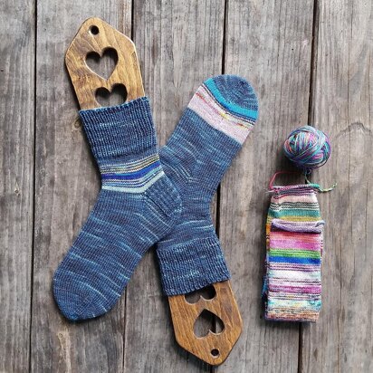 Friendship Cake Socks - knitting pattern