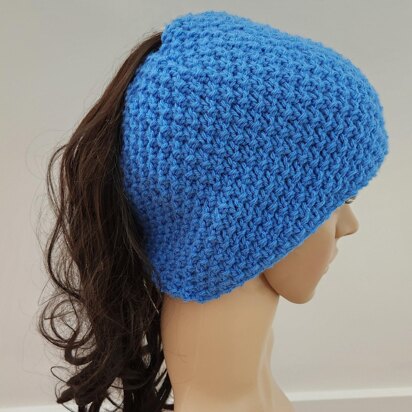 Harmony - seamless messy bun moss stitch beanie