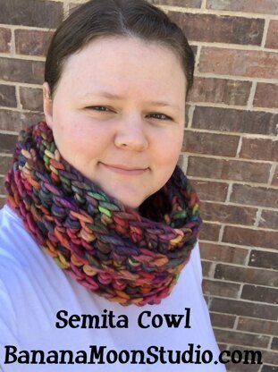 Semita Cowl