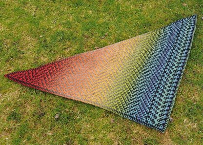 Dovetail shawl