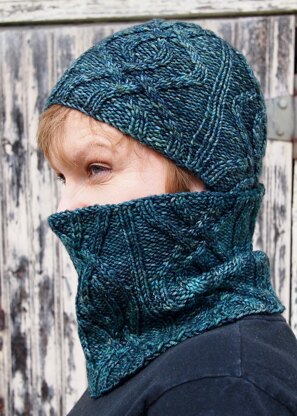 Seaford Cowl