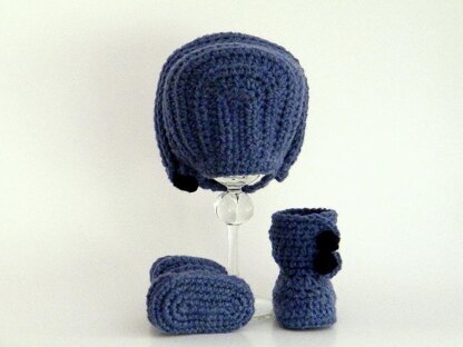 Baby Bonnet and Button Booties