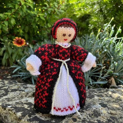 Katherine of Aragon Tudor Doll Knitting Pattern - Toy Knitting Pattern.