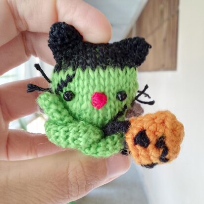 Frankenstein cat (Halloween) knit