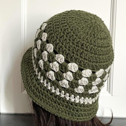 Granny Stripe Bucket Hat