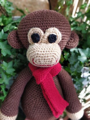 Alfred the Monkey crochet amigurumi