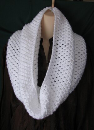 Elegant Infinity Cowl