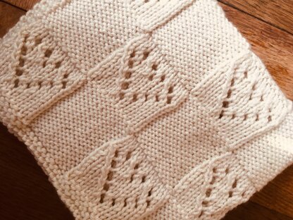 Heart Patch Blanket, Knitting Pattern