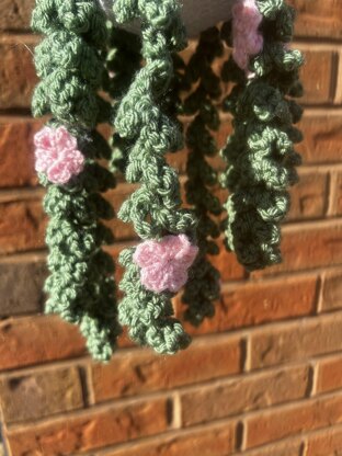 Hanging Plant with Flowers DIGITAL PATTERN