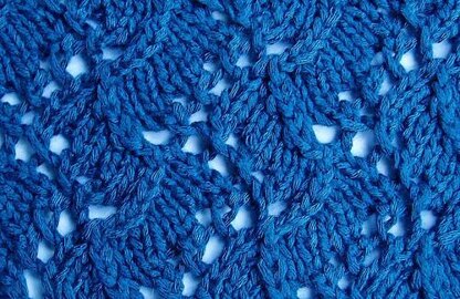 Kira K. Designs Switchback Cowl PDF