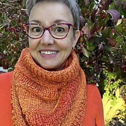 Sunset in Autumn Cowl - knitting pattern