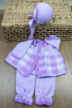 Gingham Matinee Set Knitting Pattern #174