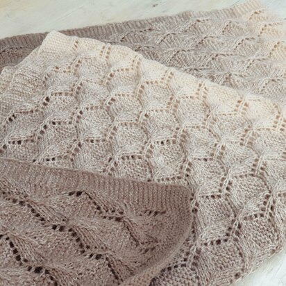 Lacy Baby Blocks Blanket