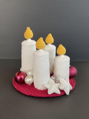 Beautiful Advent wreath with removable flames