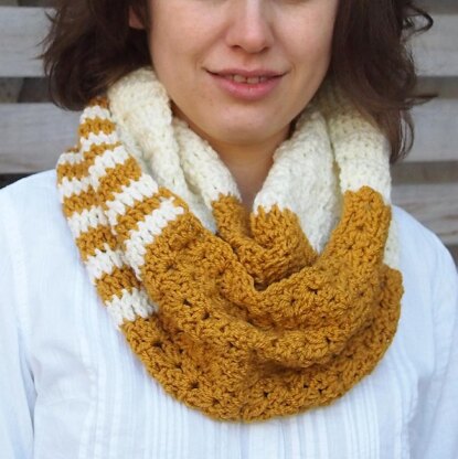 Block infinity loop scarf