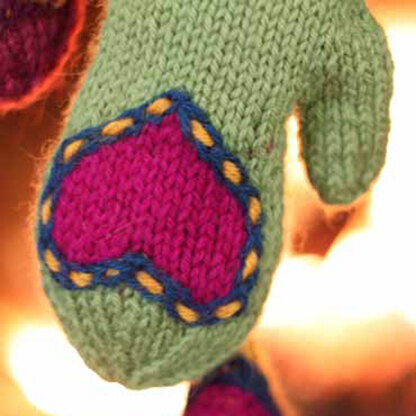 Kristin Nicholas Designs Heart To Heart Mittens PDF