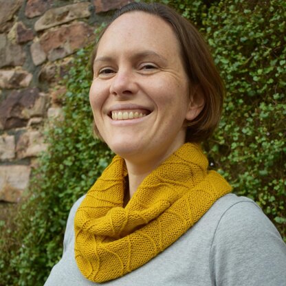 Waveform Cowl