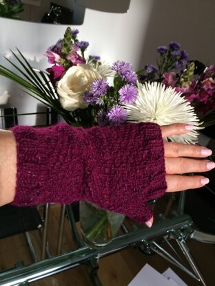 Zoe Wristwarmers in Willow & Lark Woodland