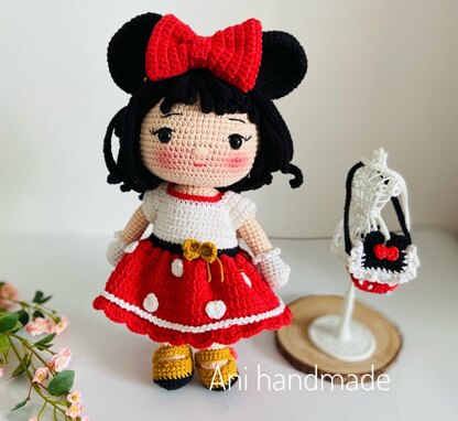 MIAN baby in the costume of minnie mouse