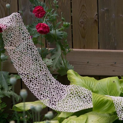 Almost Random Lace Scarf