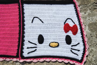 Square hello kitty blanket