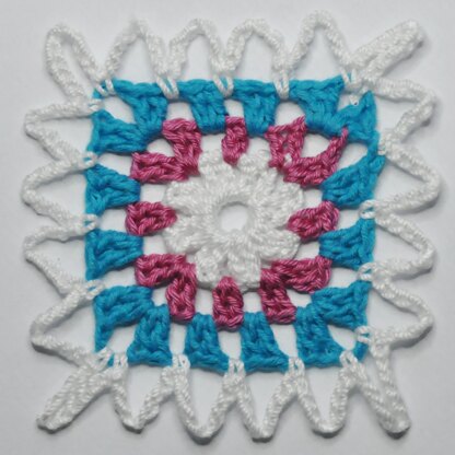 V neck floral crochet cover up