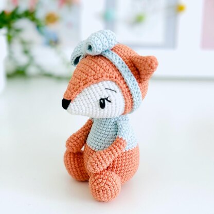 Pippi the Fox Crochet pattern by Sarah's Hooks & Loops