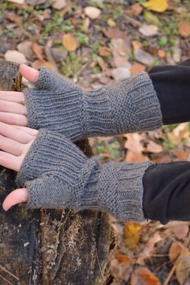 Claudia's Fingerless Gloves