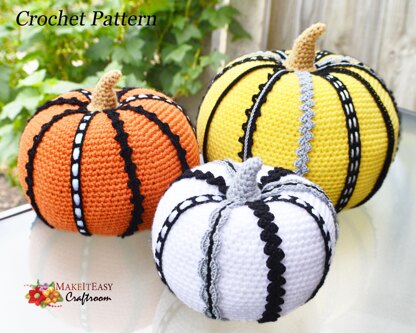 Glam Pumpkins. Crochet Pumpkins. Fall decoration. Autumn ornament. Posh Pumpkins. Halloween decor.