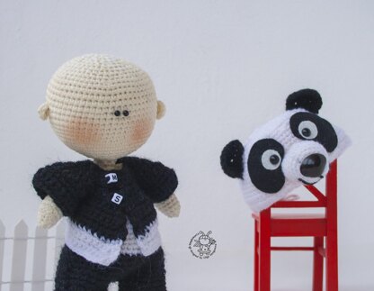 Amigurumi Panda  doll