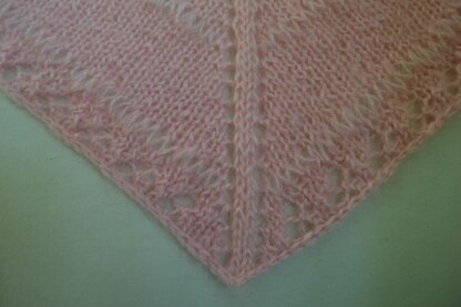 Pretty in Pink Shawlette