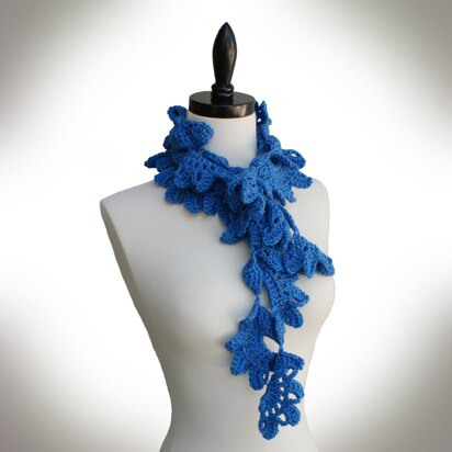 Glen Oaks Lace Scarf