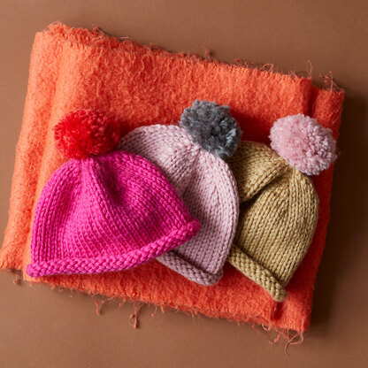 Debbie Bliss Zig Zag Cowl and Bobble Hat PDF