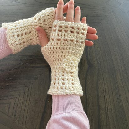 Alba Gloves