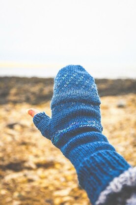 Seaglass Mittens