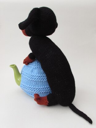 Dachshund tea cosy