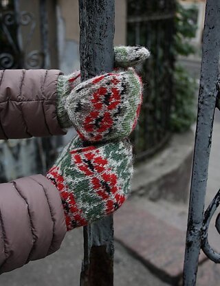 Poppies Mittens