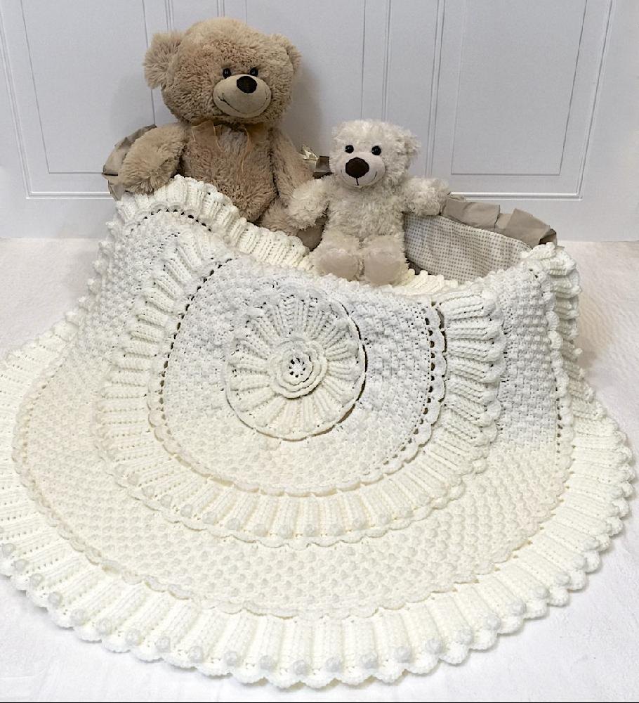 Crochet round baby store blanket