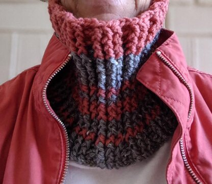 All Family Cowl