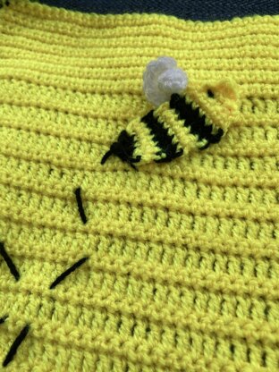 Bee Happy Blanket