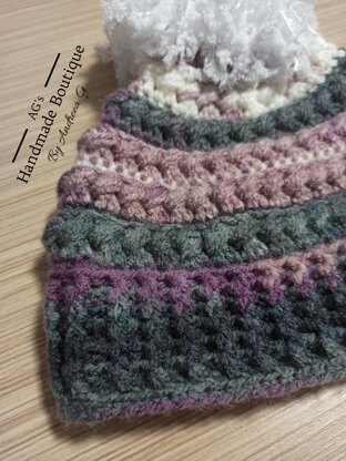 Pattern Crochet Winter Hat with Pom Pom Instructions