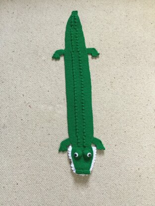 Crocodile scarf