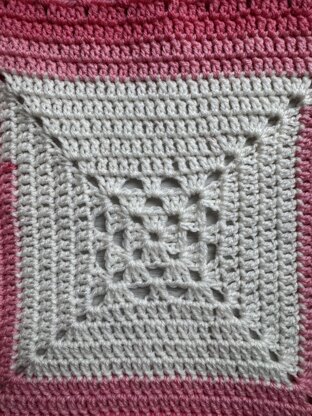 Easy Beginner's Squared and Beautiful Baby Blanket